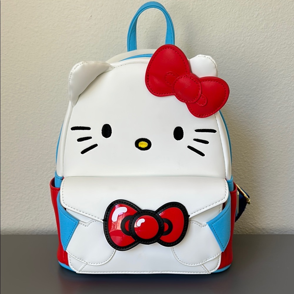NWT Hello Kitty Loungefly Mailbox Mini Backpack (Universal Studios Exclusive)
